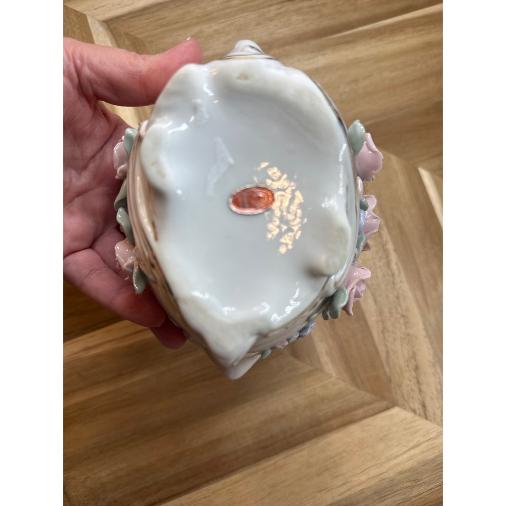 White Ceramic Rose Flower Basket Handle Trinket Dish Vintage Japan - Picture 7 of 7